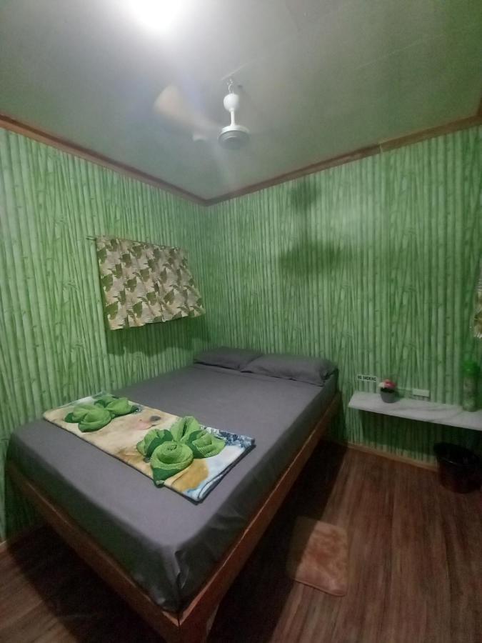Green Acres Village Moalboal Bagian luar foto