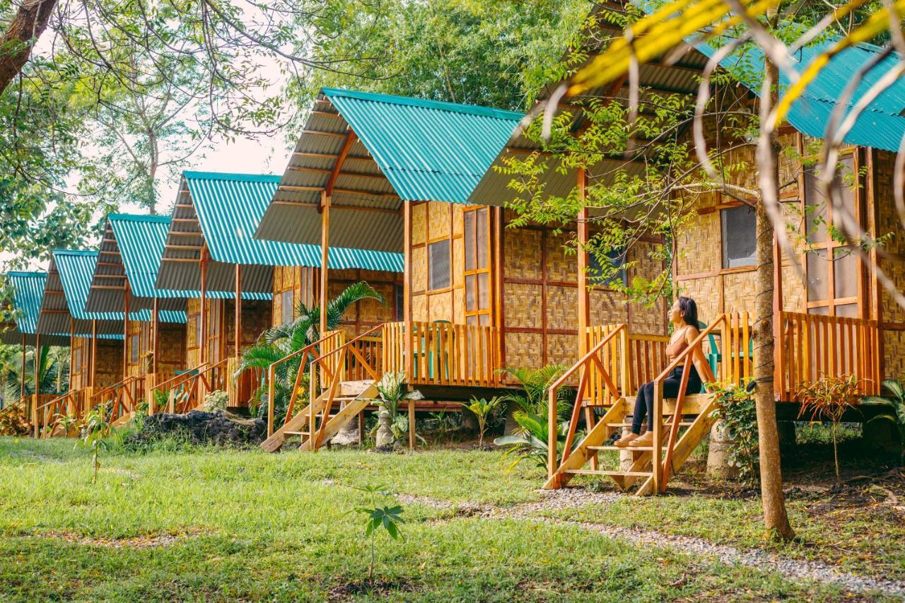 Green Acres Village Moalboal Bagian luar foto