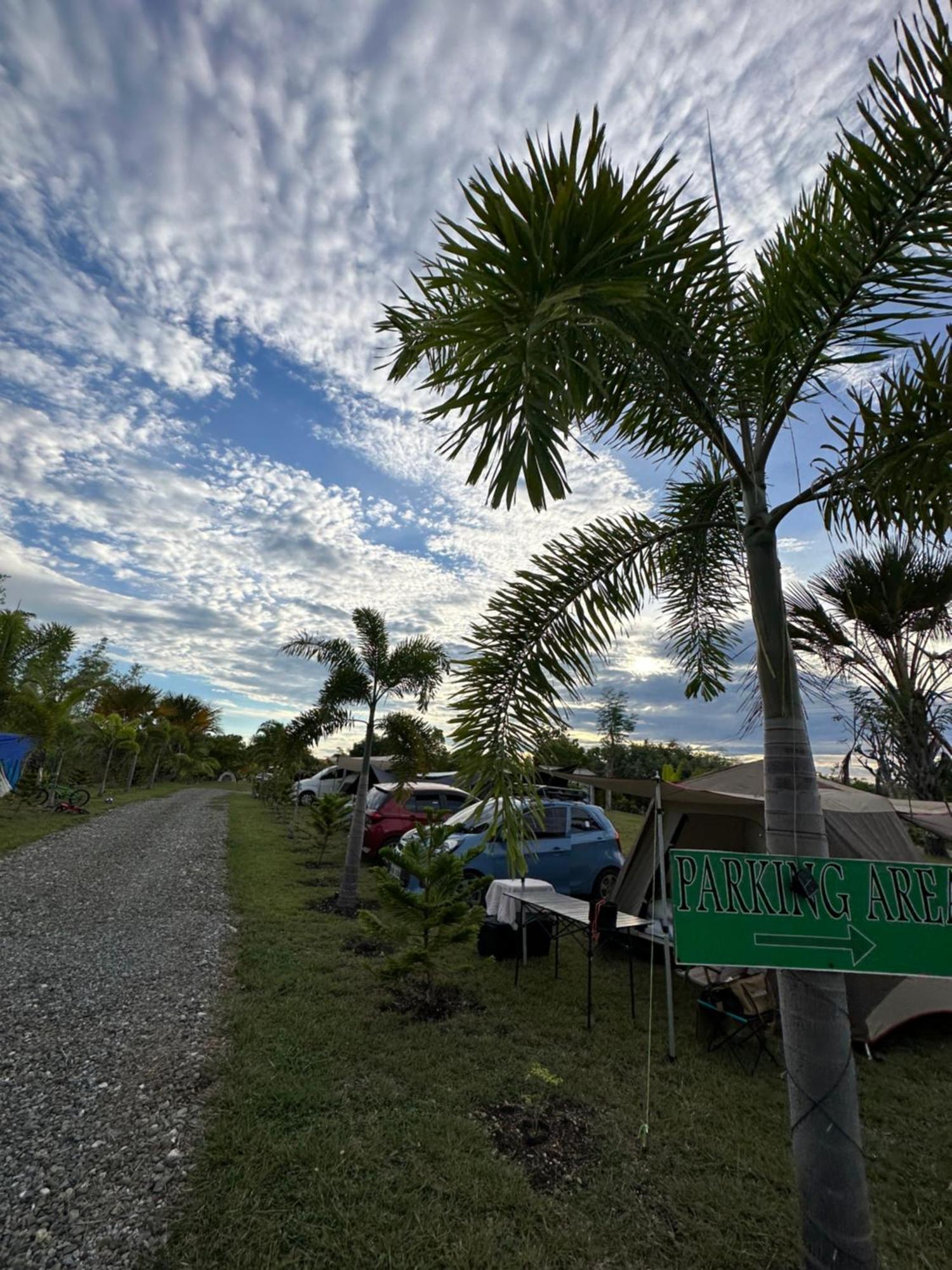 Green Acres Village Moalboal Bagian luar foto